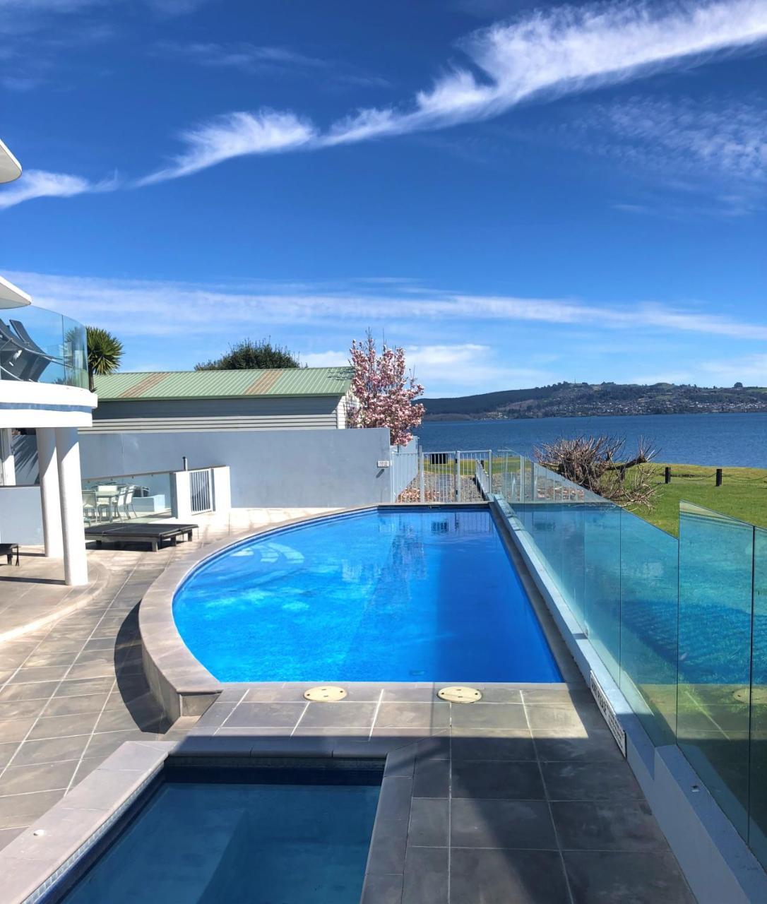 Lakeside Apartment Waimahana 1 Taupo Dış mekan fotoğraf